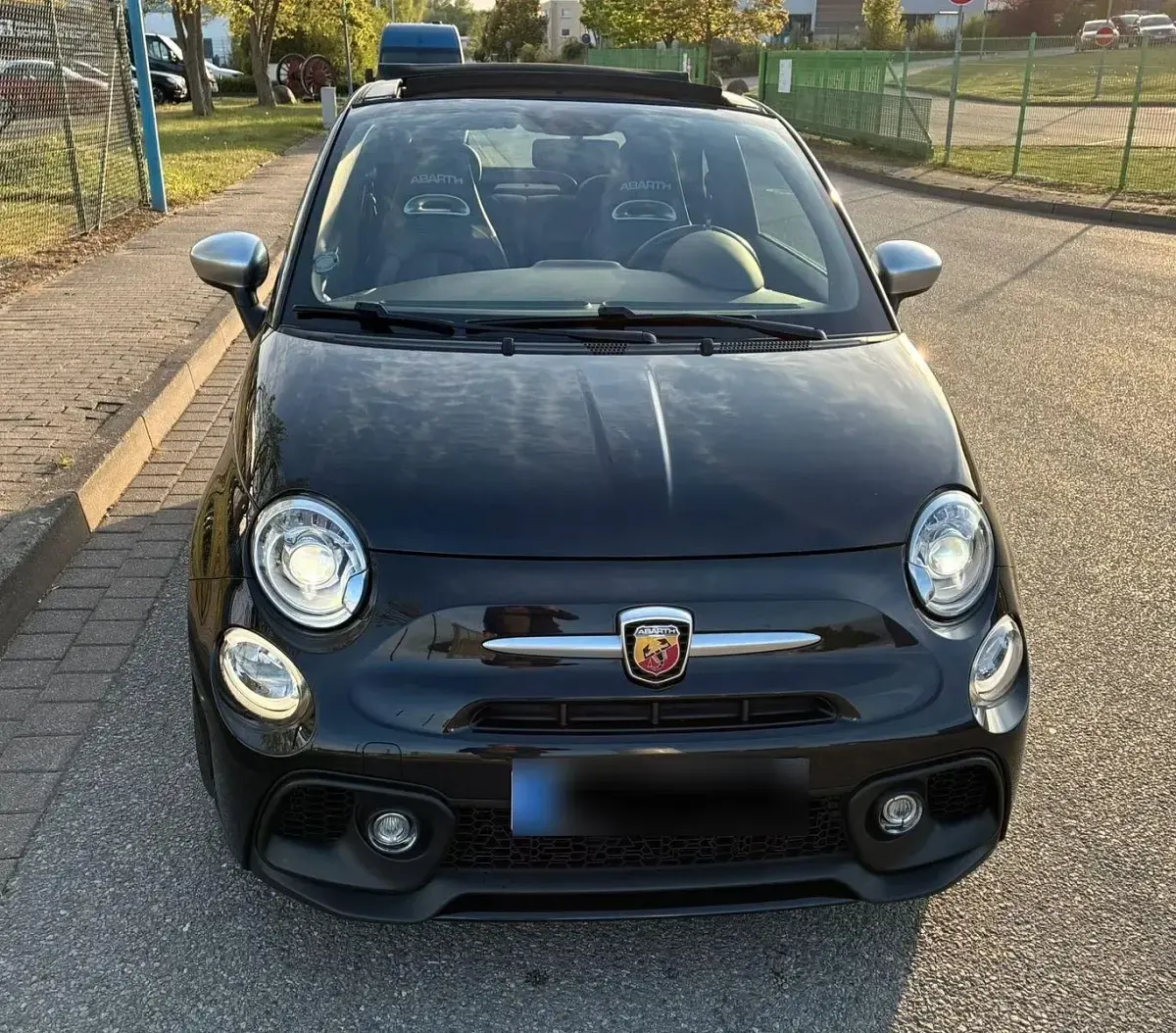 Gebraucht Abarth 595C Turismo 197 PS (144 kW) 2018 Schwarz Cabrio