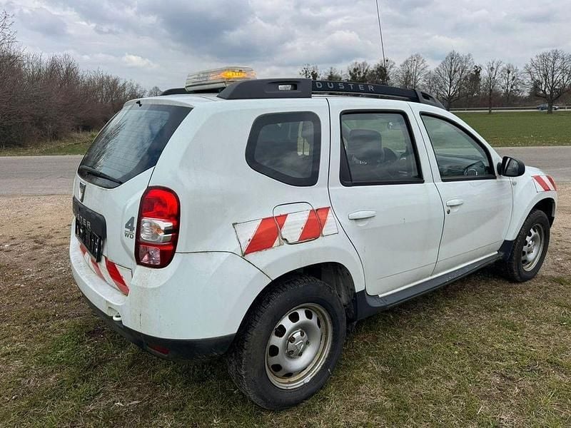 Gebraucht Dacia Duster Lauréate 110 PS (80 kW) 2015 Weiß SUV
