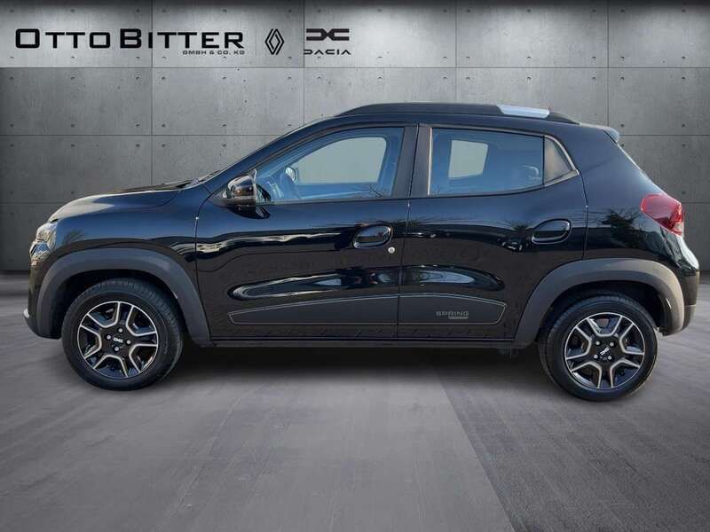 Schwarz (magmaschwarz (schwarz)) Gebraucht 2022 Dacia Spring Essentiel Kleinwagen | 13.945 € (Teuer) - Bild 1/4