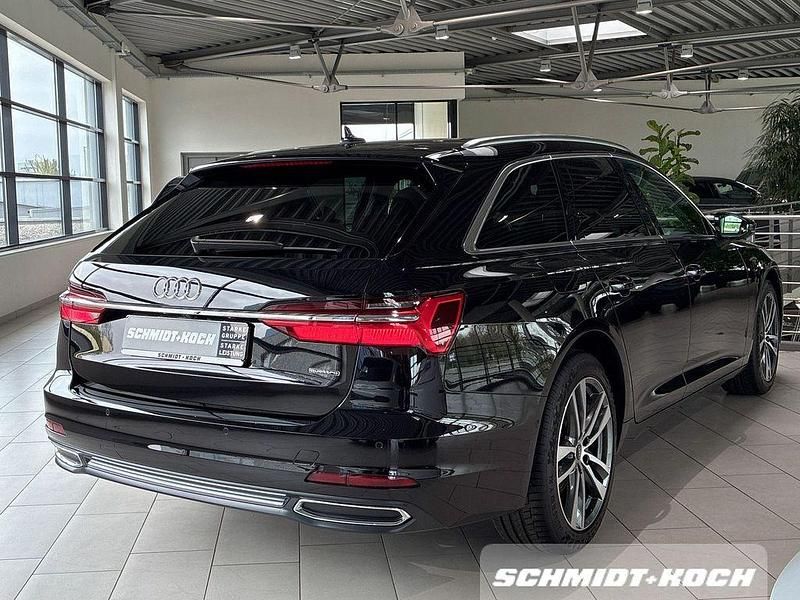 Gebraucht Audi A6 Sport 204 PS (150 kW) 2022 Mythosschwarz (schwarz) Kombi