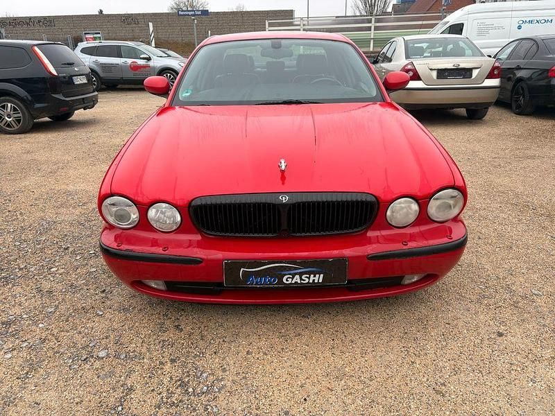 Gebraucht Jaguar XJ8 Executive 258 PS (189 kW) 2006 Rot Limousine