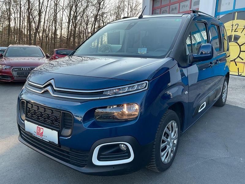 Gebraucht Citroën Berlingo Shine 183 PS (134 kW) 2019 Blau Van / Kleinbus