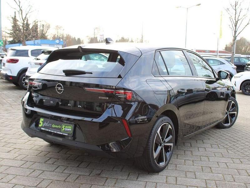 Gebraucht Opel Astra Edition 181 PS (133 kW) 2022 Schwarz Limousine