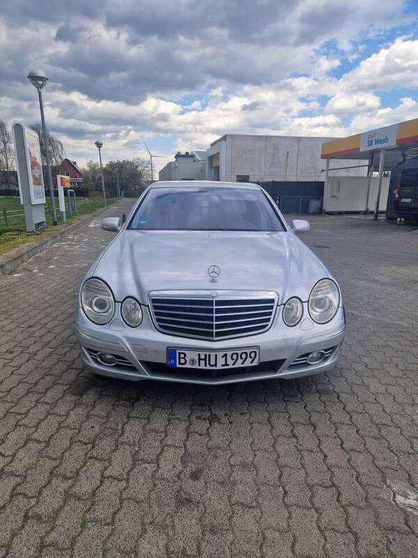 Gebraucht 2006 Mercedes E280 Avantgarde Limousine | 7.400 € (Etwas zu teuer) - Bild 1/4