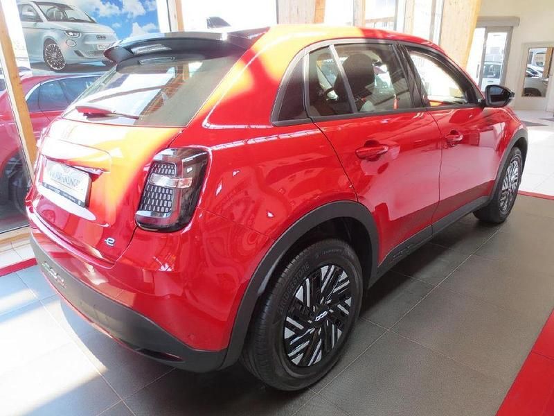 Gebraucht Fiat 600E Red 114 kW (156 PS) 2024 SUV
