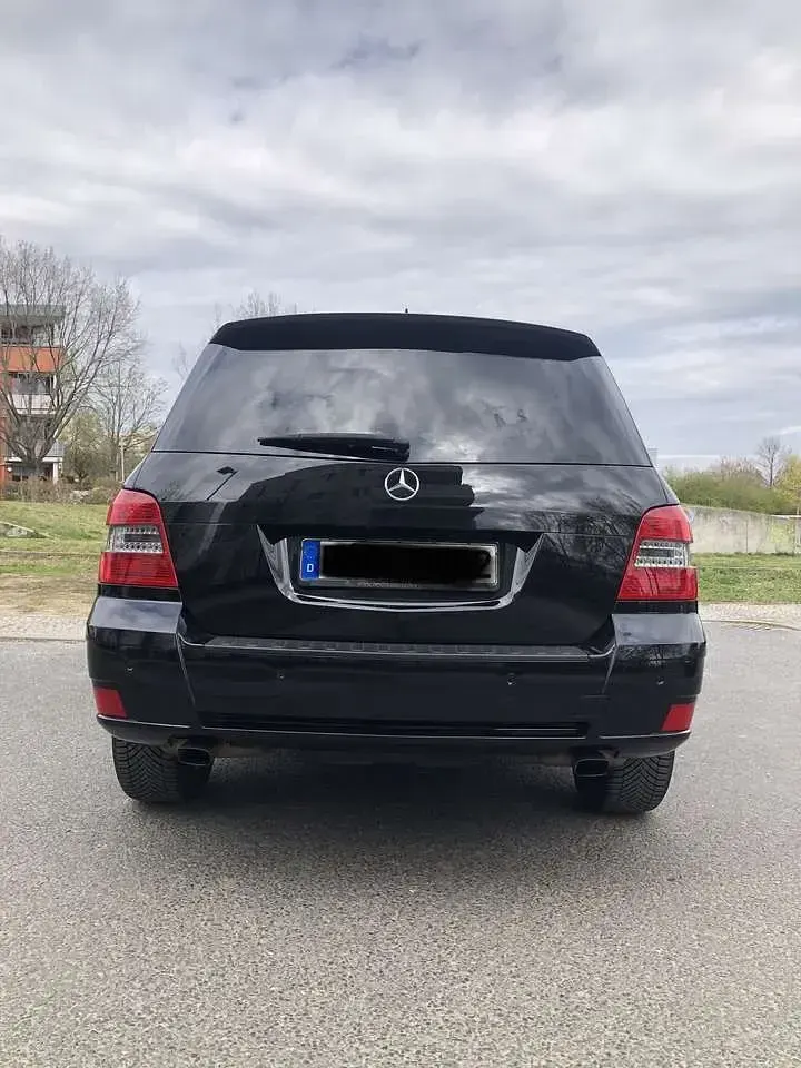 Gebraucht Mercedes GLK350 231 PS (169 kW) 2011 Schwarz SUV