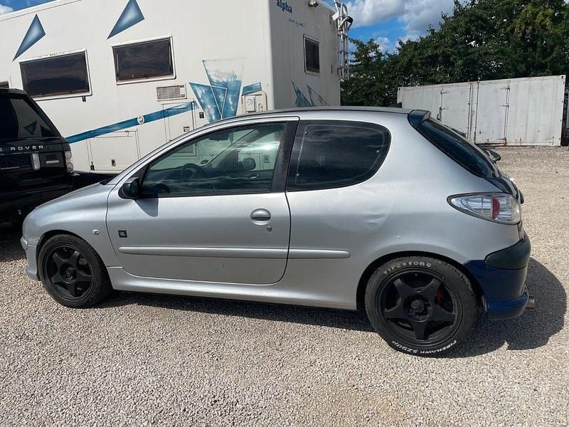 Gebraucht Peugeot 206 109 PS (80 kW) 2007 Grau