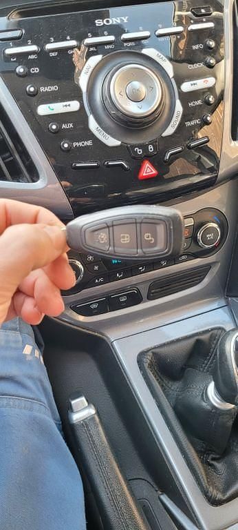 Gebraucht Ford Focus Titanium 163 PS (119 kW) 2014 Silber Limousine