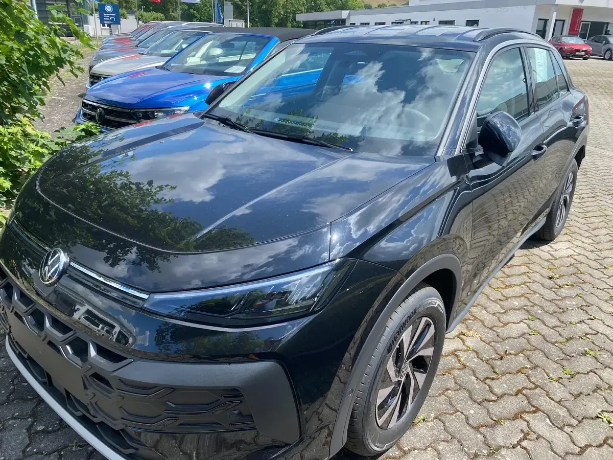 Gebraucht VW T-Roc Life 150 PS (110 kW) 2026 SUV
