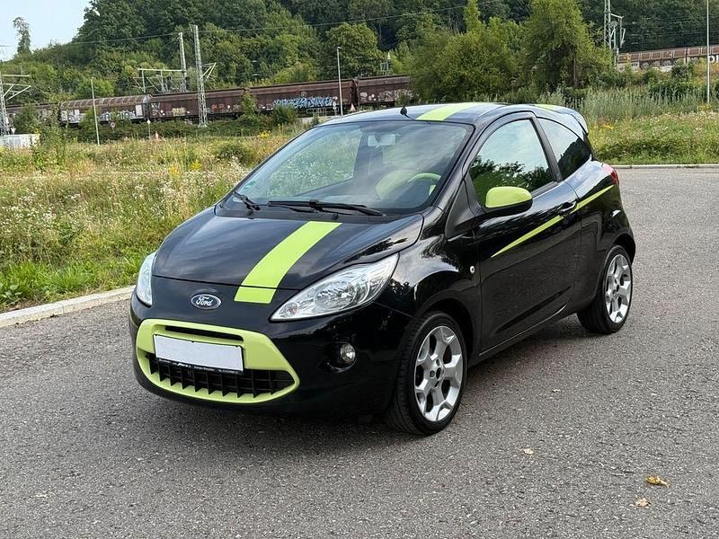 Schwarz Gebraucht 2010 Ford Ka Titanium Kleinwagen | 2.450 € (Guter Preis) - Bild 1/4