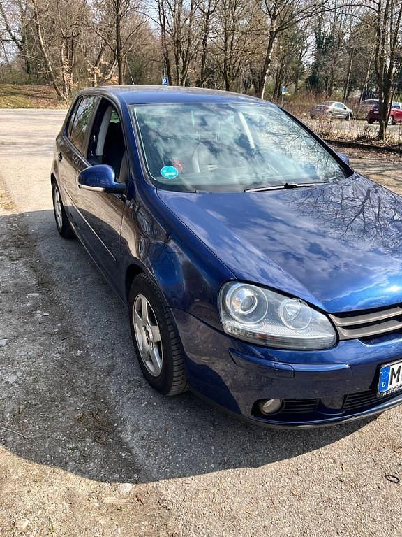 Gebraucht VW Golf VI Trendline 122 PS (89 kW) 2008 Blau Kleinwagen