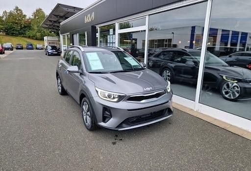 Neu Kia Stonic Vision 100 PS (73 kW) 2025 Schwarz SUV