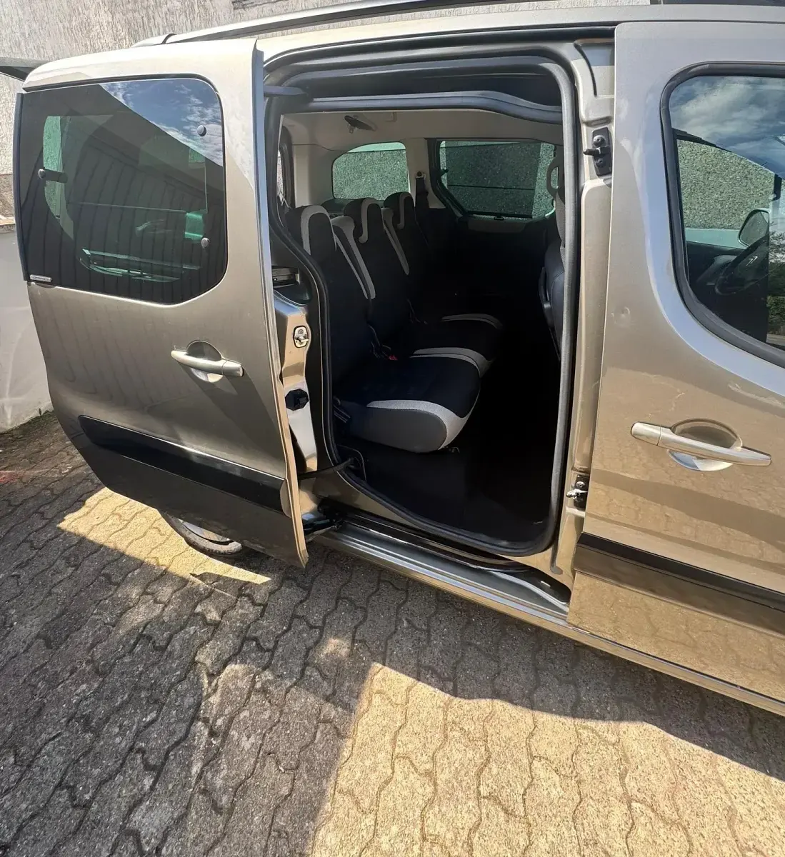 Gebraucht Citroën e-Berlingo Exclusive 114 PS (83 kW) 2014 Braun Van / Kleinbus
