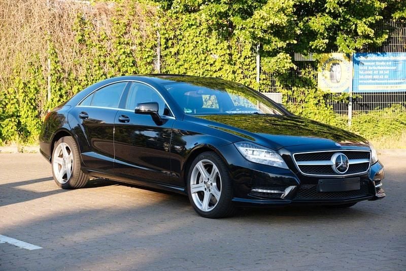 Schwarz Gebraucht 2011 Mercedes CLS500 Coupé | 21.000 € (Superpreis) - Bild 1/4