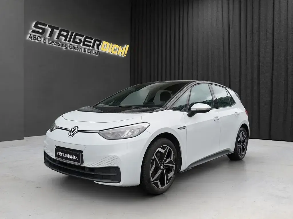 Gebraucht VW ID.3 Pro Performance 150 kW (204 PS) 2022 Weiß Kleinwagen