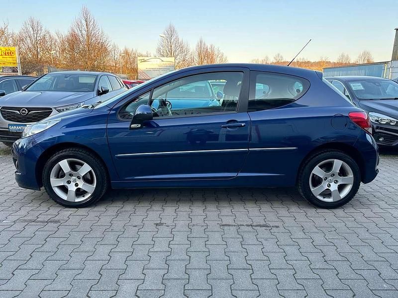 Gebraucht Peugeot 207 Premium 120 PS (88 kW) 2010 Montebello/metalliclackierung Kleinwagen
