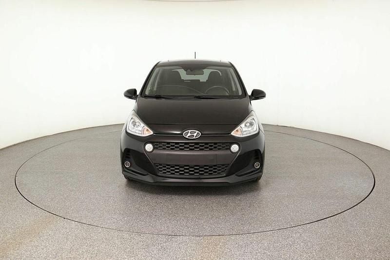 Gebraucht Hyundai i10 Style 87 PS (63 kW) 2017 Phantom black Kleinwagen