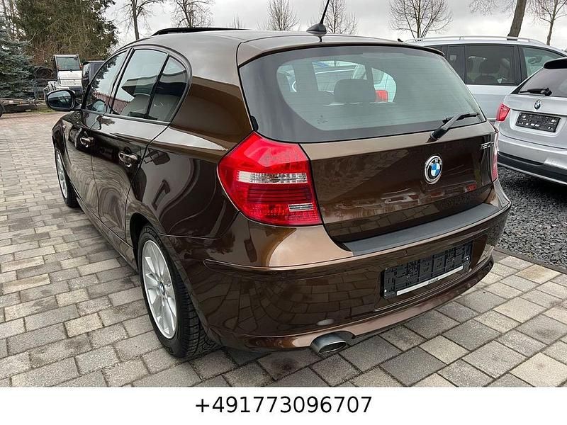 Gebraucht BMW 120 Advantage 177 PS (130 kW) 2011 Braun Kleinwagen