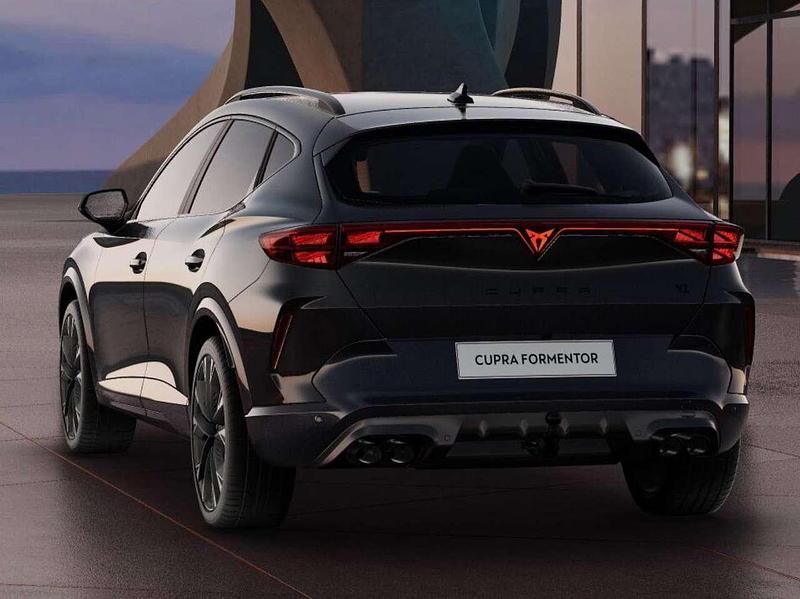 Second-hand Cupra Formentor VZ 333 CP (244 kW) 2024 Negru SUV