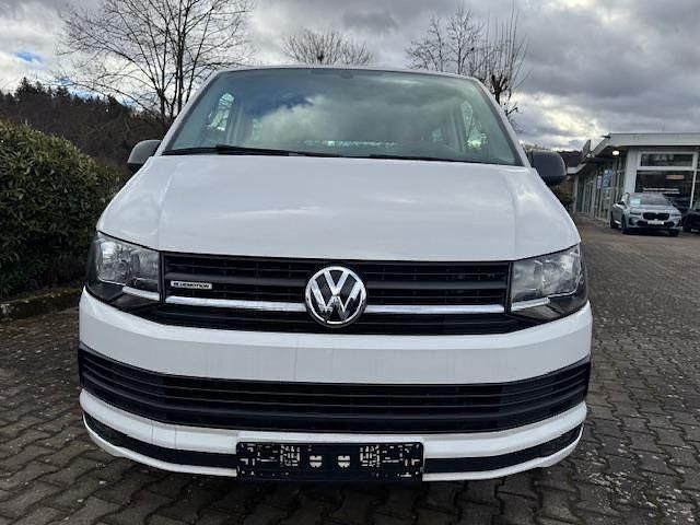 Weiß Gebraucht 2016 VW Transporter Trendline Van | 21.799 € (Teuer) - Bild 1/4