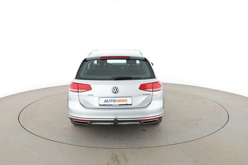 Gebraucht VW Passat Alltrack 220 PS (161 kW) 2016 Silber Kombi