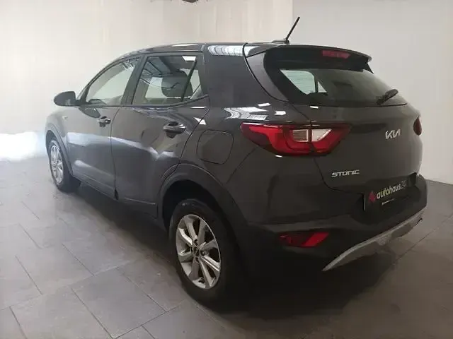 Gebraucht Kia Stonic Edition 7 101 PS (74 kW) 2023 Grau SUV