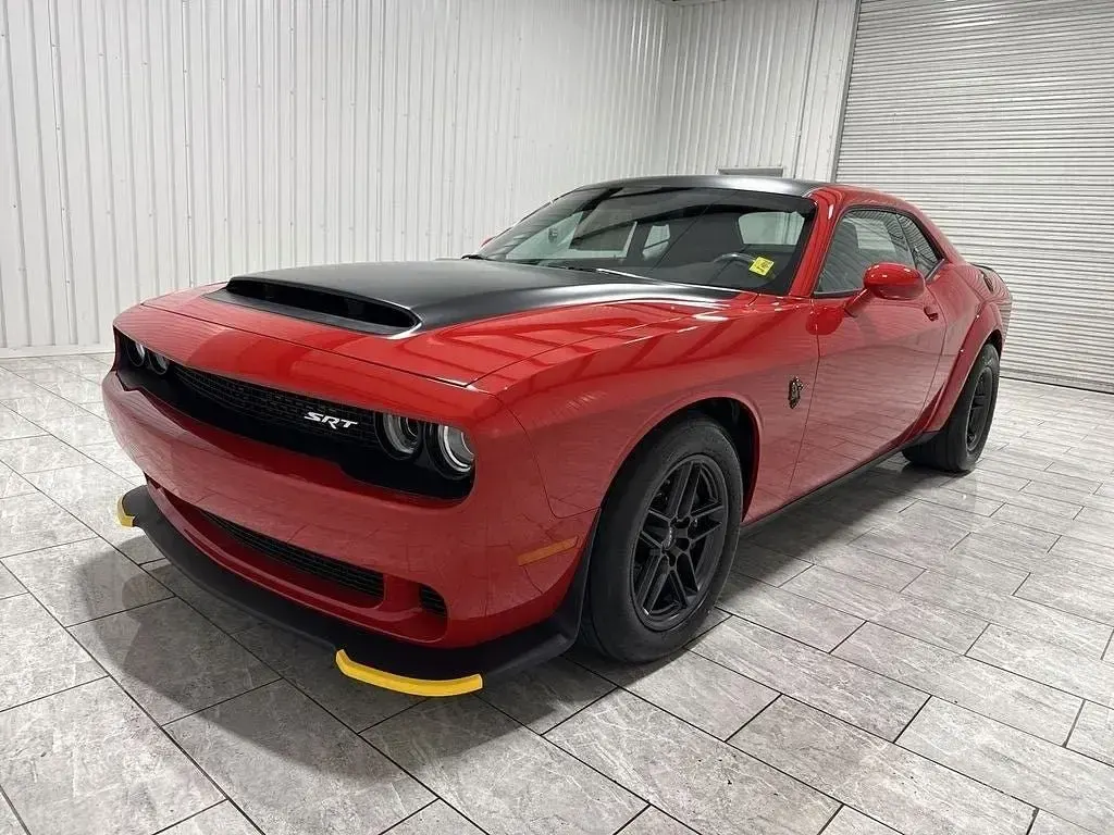Usata Dodge Challenger 2023 Rosso Coupé