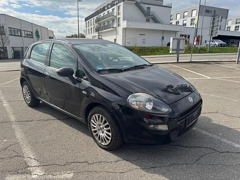Gebraucht Fiat Punto Pop 77 PS (56 kW) 2012 Schwarz Kleinwagen