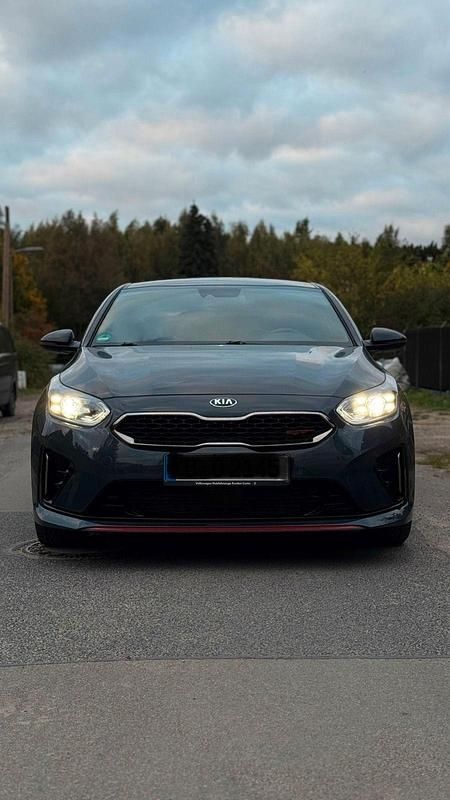 Gebraucht Kia ProCeed GT 204 PS (150 kW) 2020 Grau Kombi