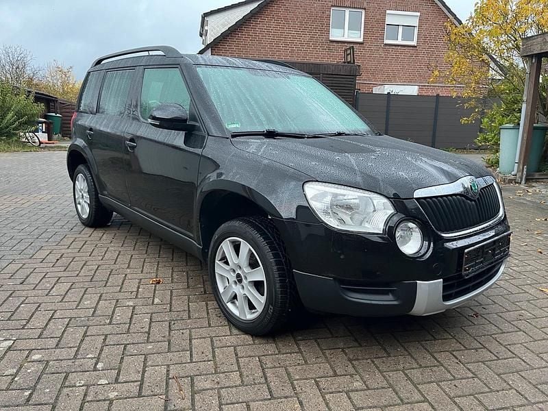 Schwarz Gebraucht 2012 Skoda Yeti SUV | 5.700 € (Guter Preis) - Bild 1/4
