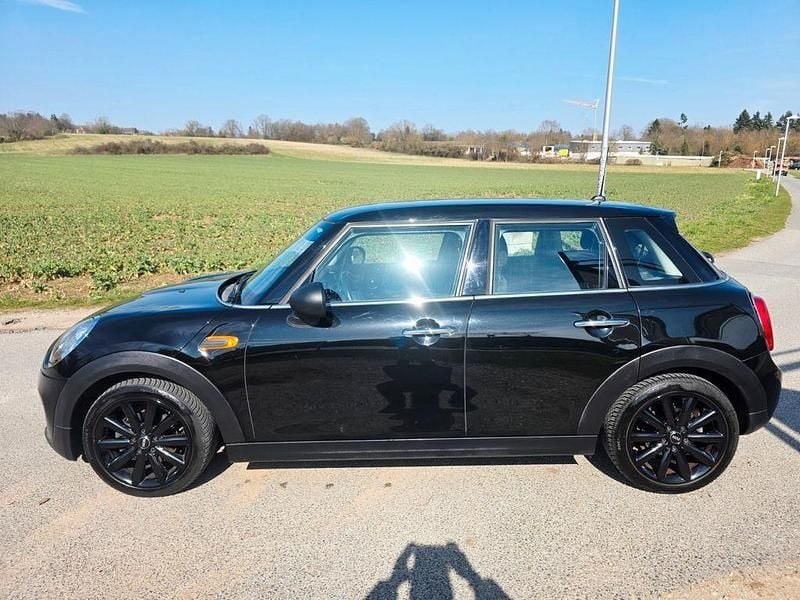 Gebraucht Mini ONE 102 PS (75 kW) 2017 Schwarz Kleinwagen