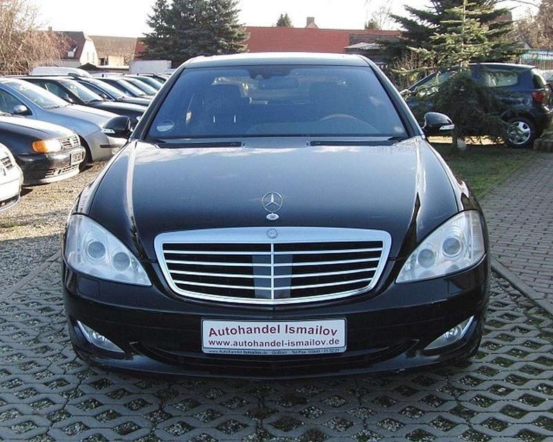 Gebraucht Mercedes S500 387 PS (284 kW) 2007 Schwarz Limousine