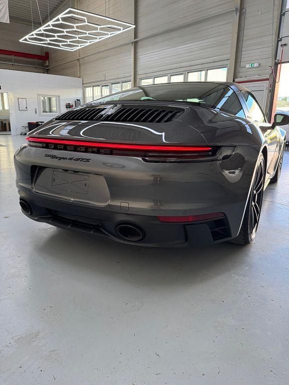 Gebraucht Porsche 911 Targa 4 480 PS (353 kW) 2023 Grau Cabrio