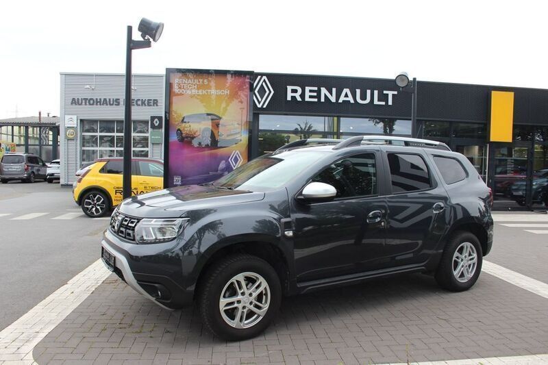 Grau comete Gebraucht 2022 Dacia Duster Prestige SUV | 16.490 € (Fairer Preis) - Bild 1/4