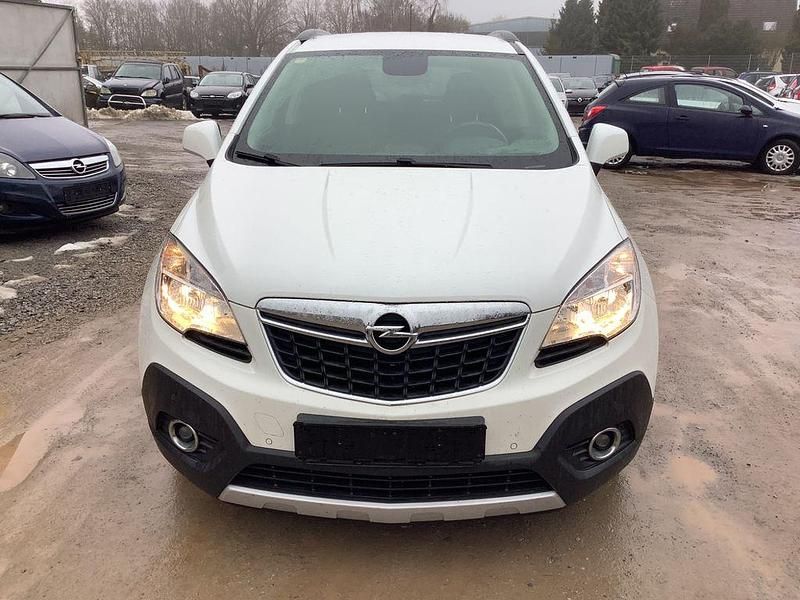 Weiß Gebraucht 2013 Opel Mokka Innovation SUV | 6.400 € (Guter Preis) - Bild 1/4
