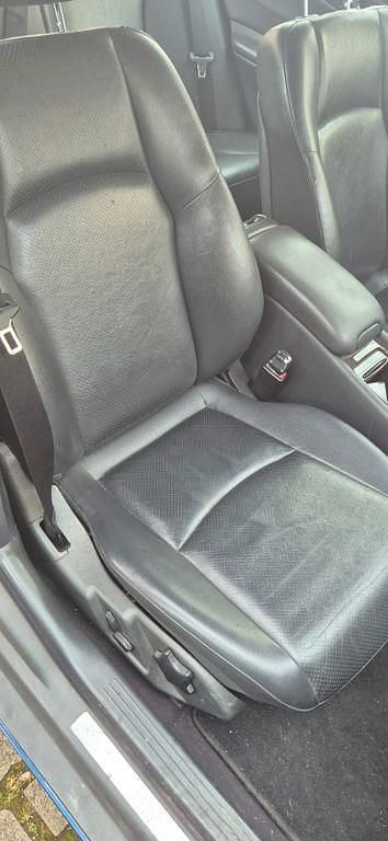 Gebraucht Mercedes C180 Elegance 143 PS (105 kW) 2004 Blau Limousine