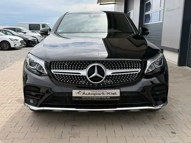 Gebraucht Mercedes GLC250 AMG line 204 PS (150 kW) 2019 Schwarz SUV