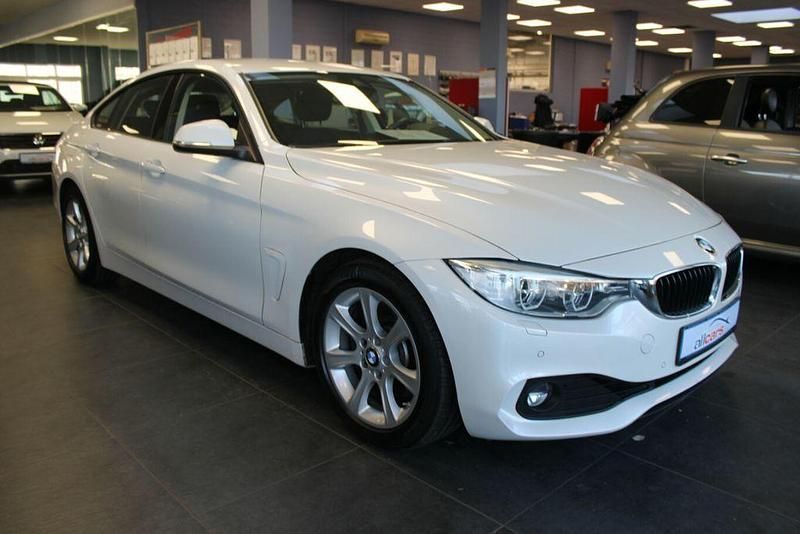 Weiß Gebraucht 2016 BMW 425 Advantage Coupé | 19.980 € (Fairer Preis) - Bild 1/4