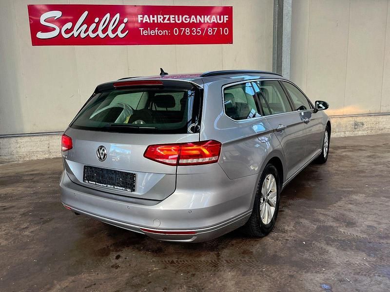 Gebraucht VW Passat Comfortline 150 PS (110 kW) 2019 Silber Kombi
