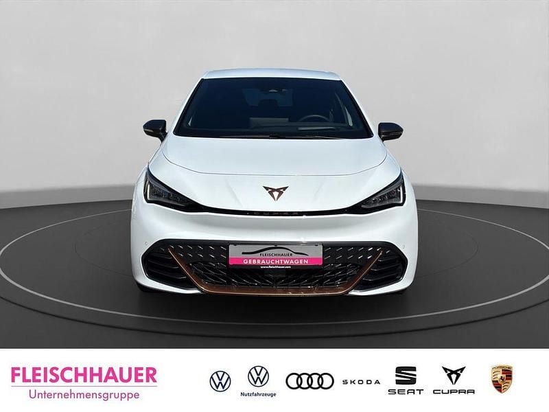 Second-hand Cupra Born e-Boost 169 kW (231 CP) 2025 Alb Hatchback
