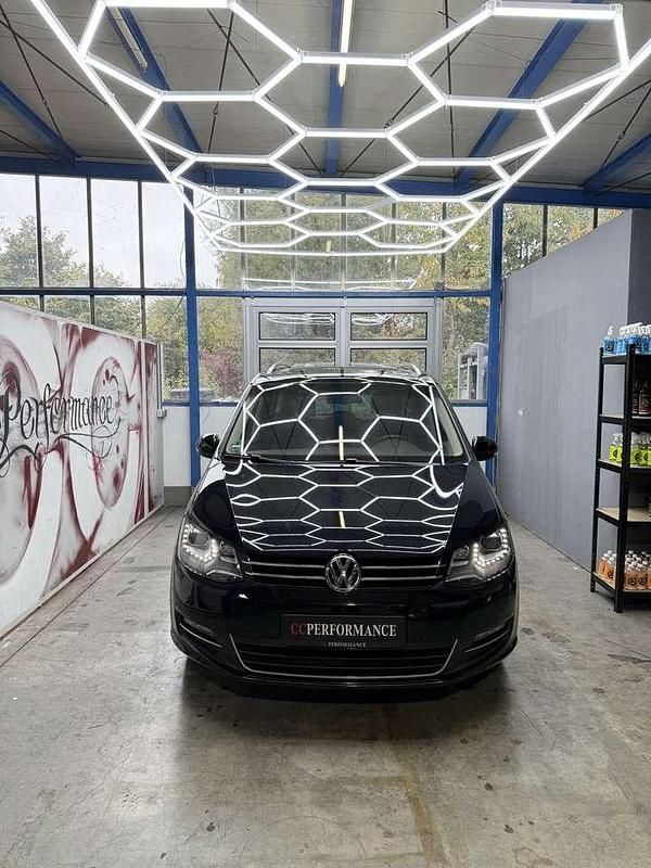 Gebraucht VW Sharan Highline 177 PS (130 kW) 2015 Schwarz Van / Kleinbus