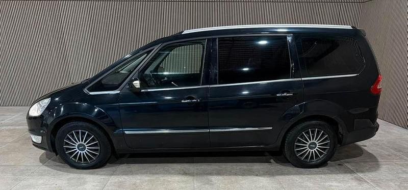 Gebraucht Ford Galaxy 163 PS (119 kW) 2011 Schwarz Van / Kleinbus