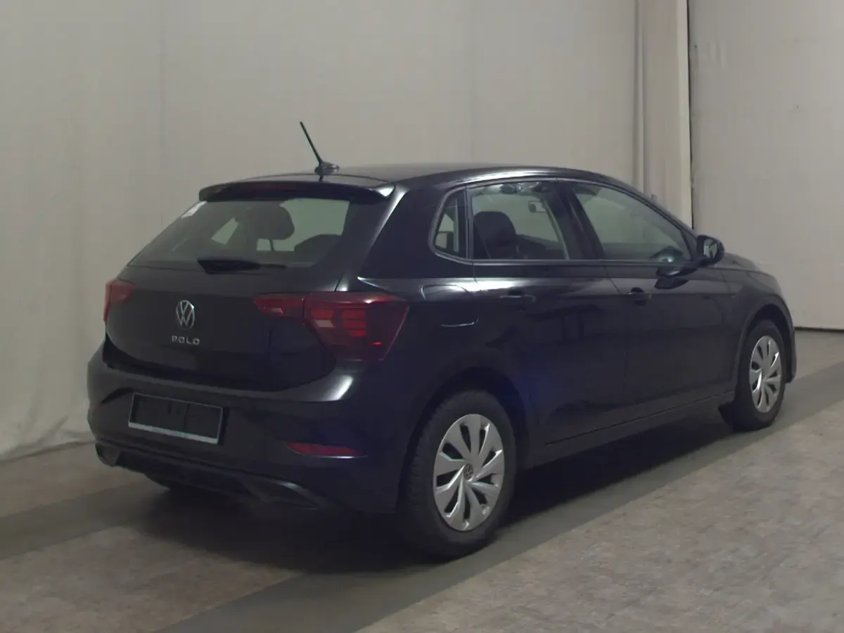 Gebraucht VW Polo Life 80 PS (58 kW) 2023 Schwarz Kleinwagen