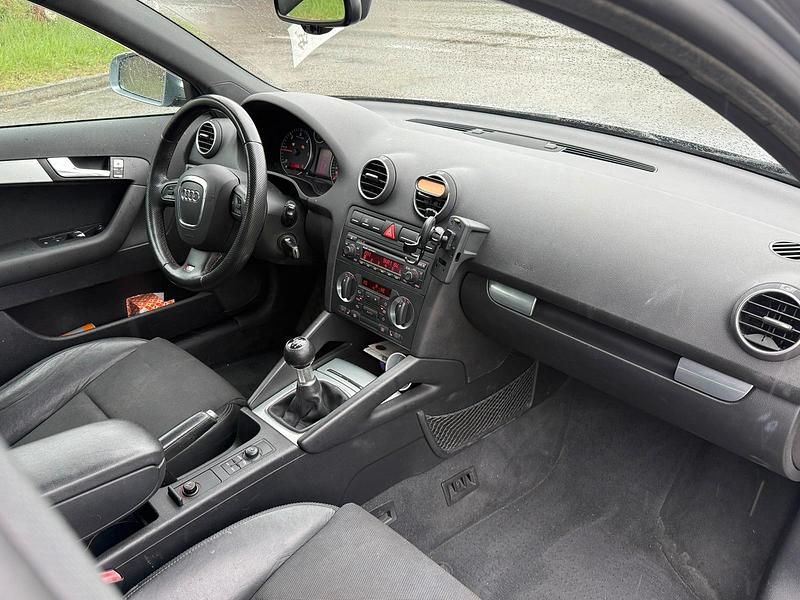 Gebraucht Audi A3 140 PS (102 kW) 2006 Silber Kleinwagen