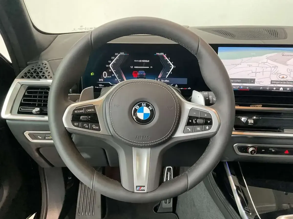 Neu BMW X7 Sport Line 352 PS (258 kW) 2026 Schwarz SUV