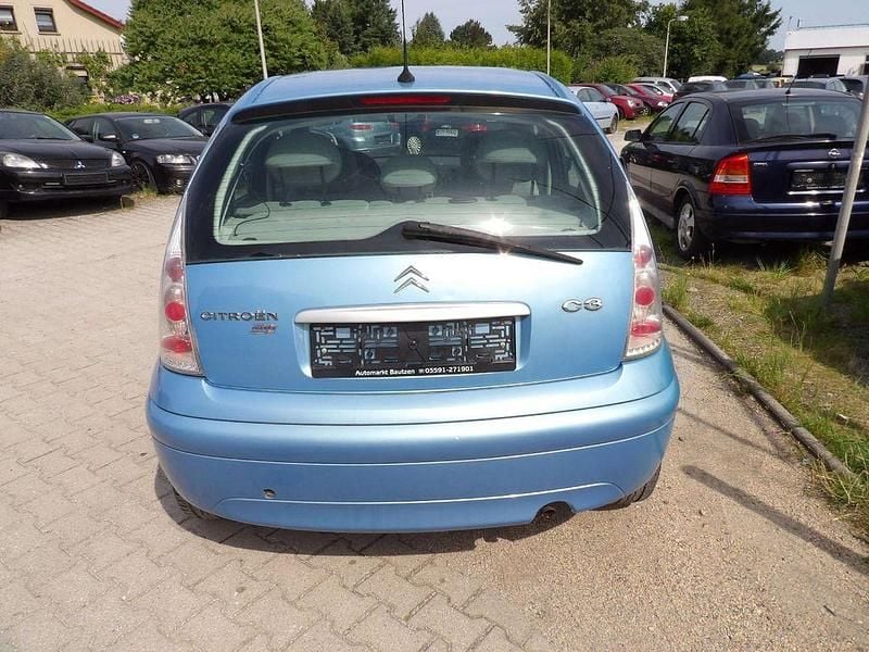 Gebraucht Citroën C3 88 PS (64 kW) 2004 Blau Kleinwagen