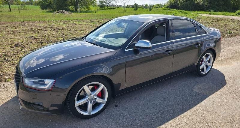 Gebraucht Audi A4 245 PS (180 kW) 2013 Schwarz Limousine
