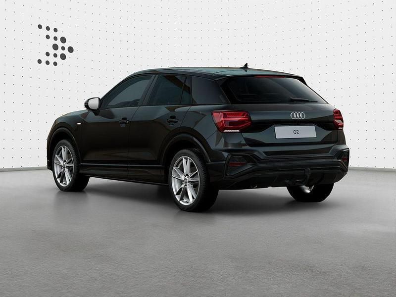 Gebraucht Audi Q2 S-Line 116 PS (85 kW) 2025 0e mythosschwarz metallic SUV