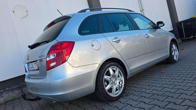 Gebraucht Skoda Fabia 90 PS (66 kW) 2016 Silber Kombi