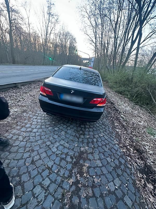 Gebraucht BMW 730 231 PS (169 kW) 2007 Schwarz Limousine